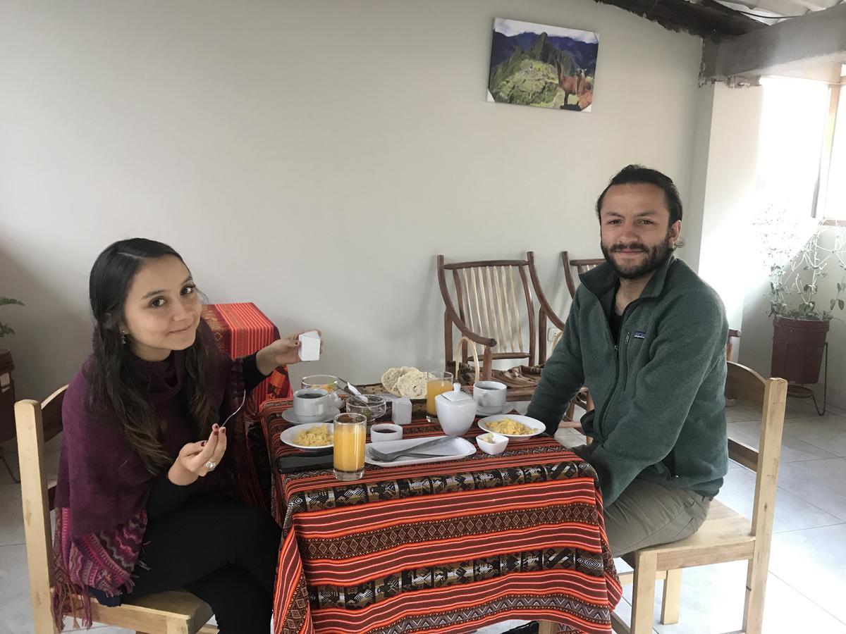 Hostal Apu Qhawarina Ollantaytambo Exterior foto